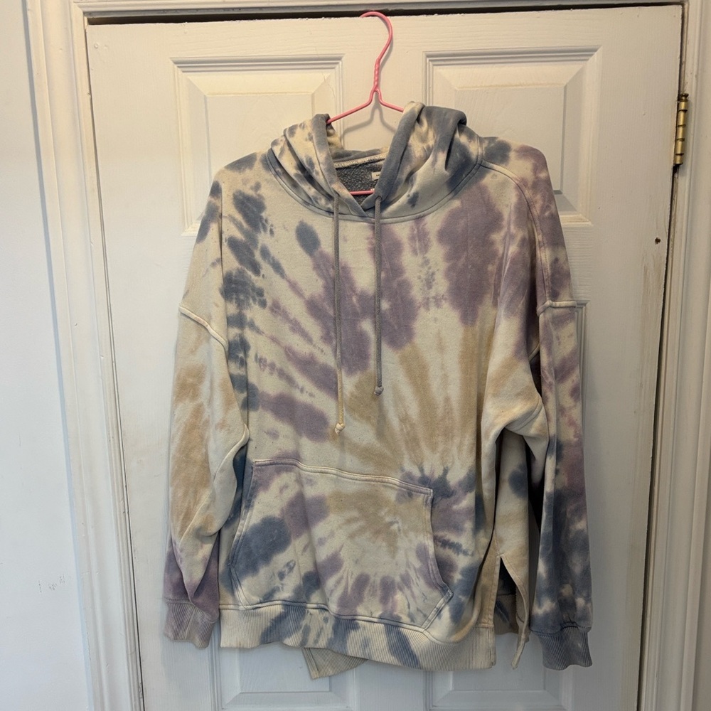 Oversized American Eagle Outfitters Blue and Cream Hoodie